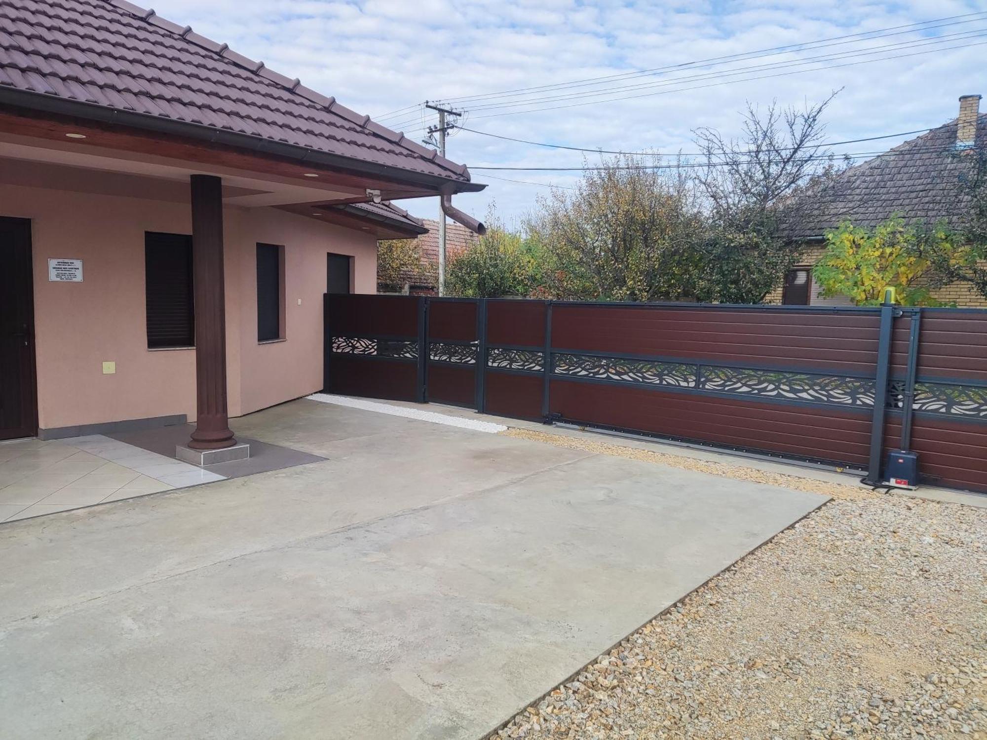 Andi Apartman Pacir Exterior foto